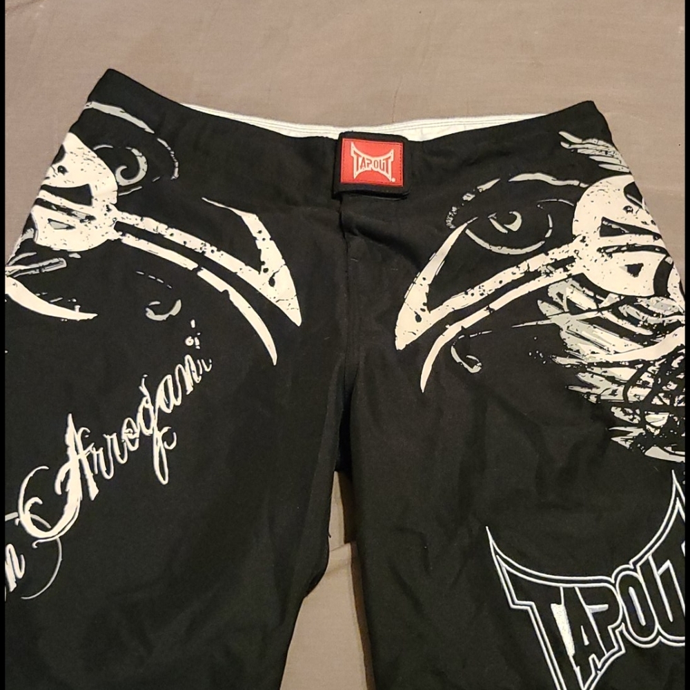 Tapout American Arrogant Size 14 Shorts